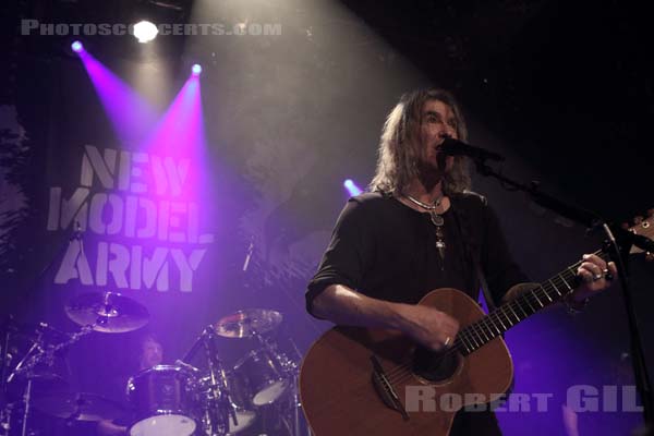 NEW MODEL ARMY - 2016-12-16 - PARIS - Divan du Monde - 